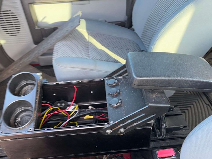 2013-ford-f350-image-22