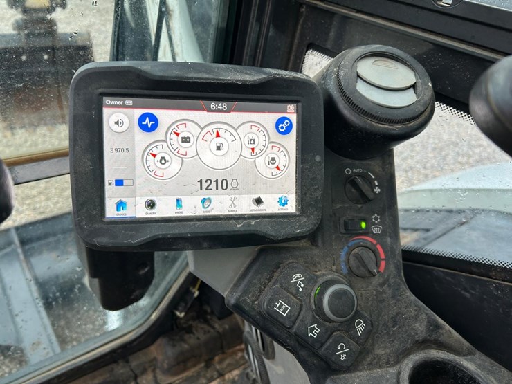 2023-bobcat-e88-image-21