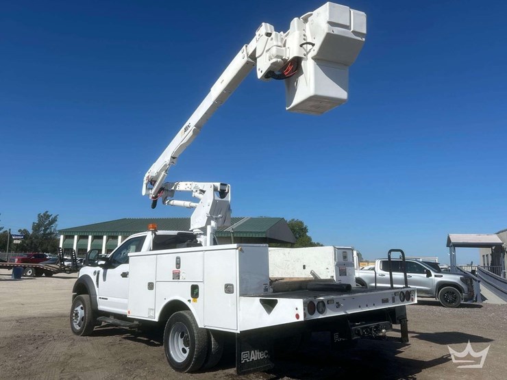 2017-altec-at40g-image-4