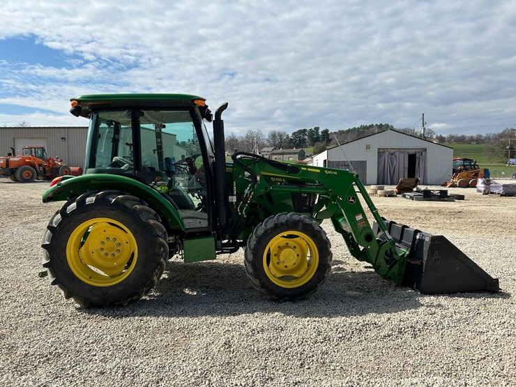 2021-john-deere-5055e-image-5