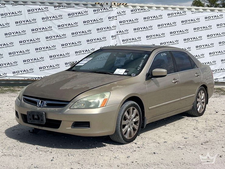 2006-honda-accord-sedan-image-1