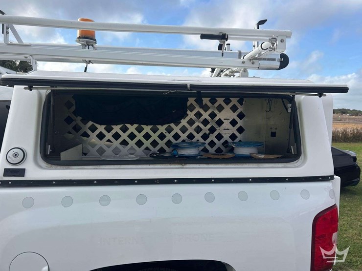 2012-chevrolet-silverado-1500-hybrid-image-19