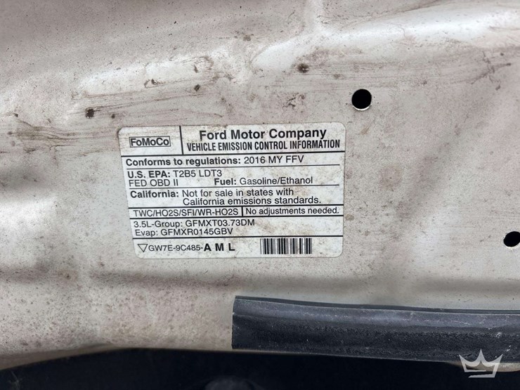 2016-ford-explorer-image-11