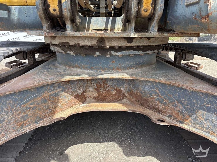 2014-kobelco-sk210-lc-image-21