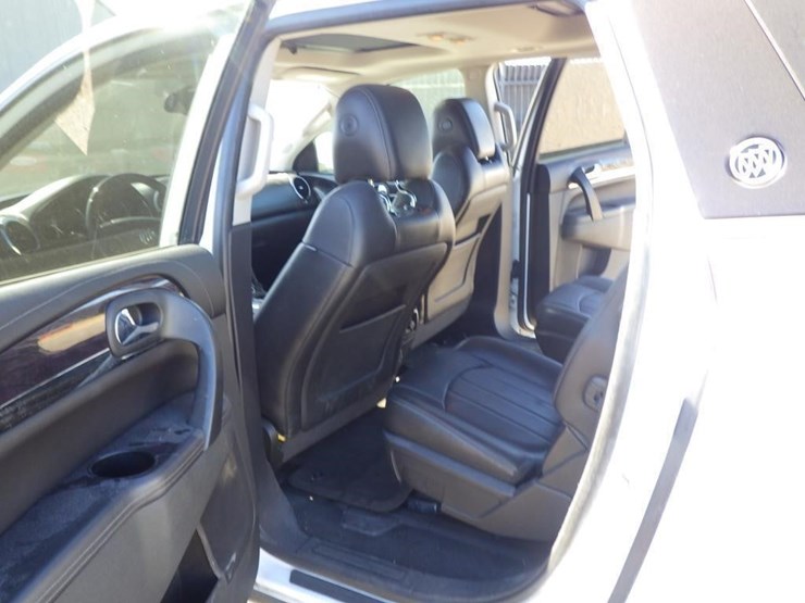 2017-buick-enclave-image-7