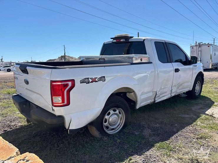 2017-ford-f150-image-3