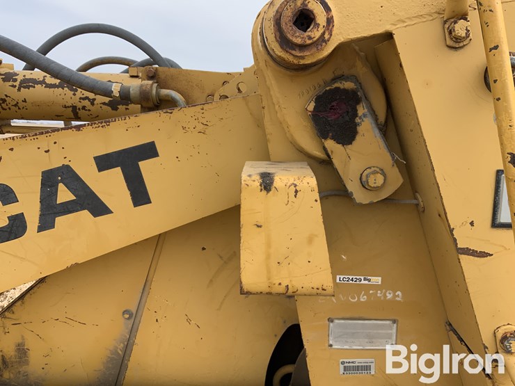 caterpillar-943-track-loader-image-17