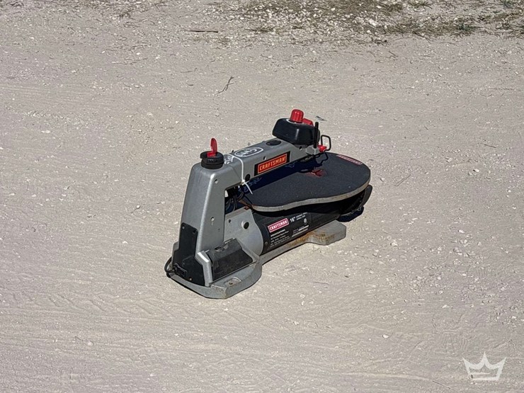 craftsman-16in-variable-speed-scroll-saw-image-3