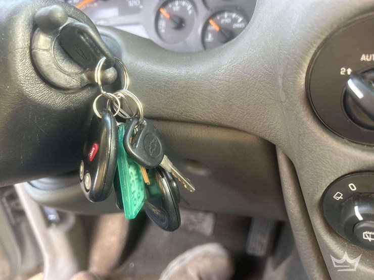 2004-chevrolet-blazer-image-21