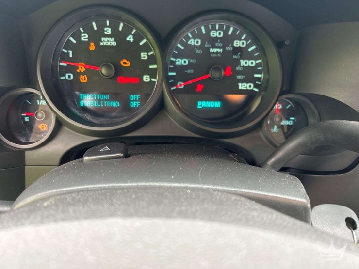 2011-chevrolet-silverado-1500-image-12