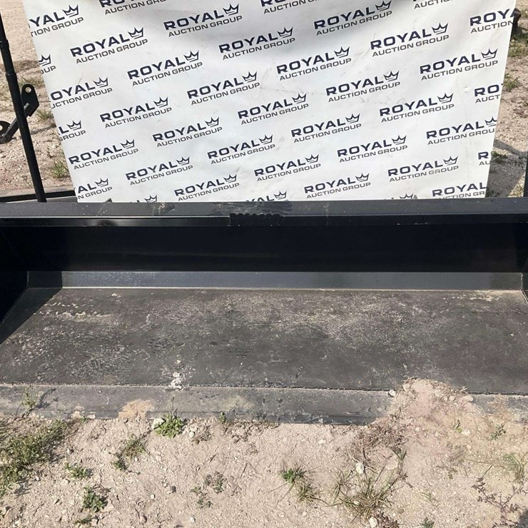 Swict 84in Bucket Skid Steer Attachment