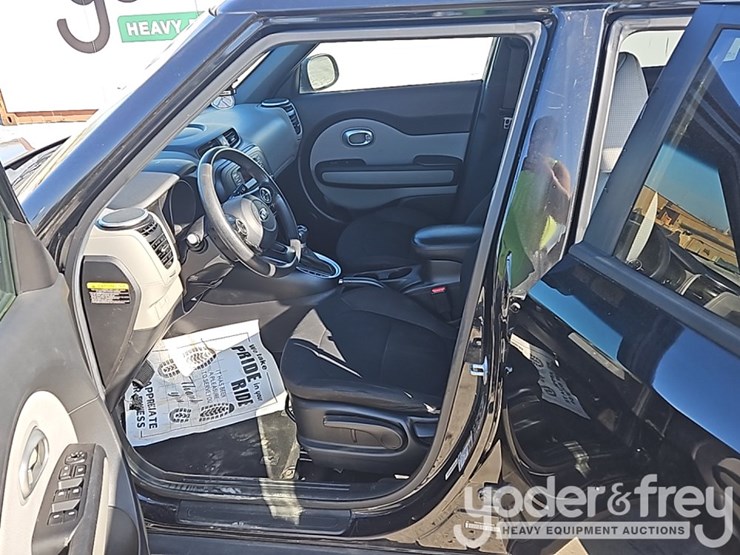 2014-kia-soul-image-11