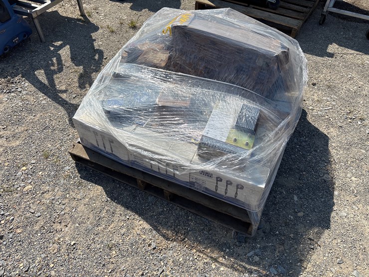 #8036-•-car-parts-image-2