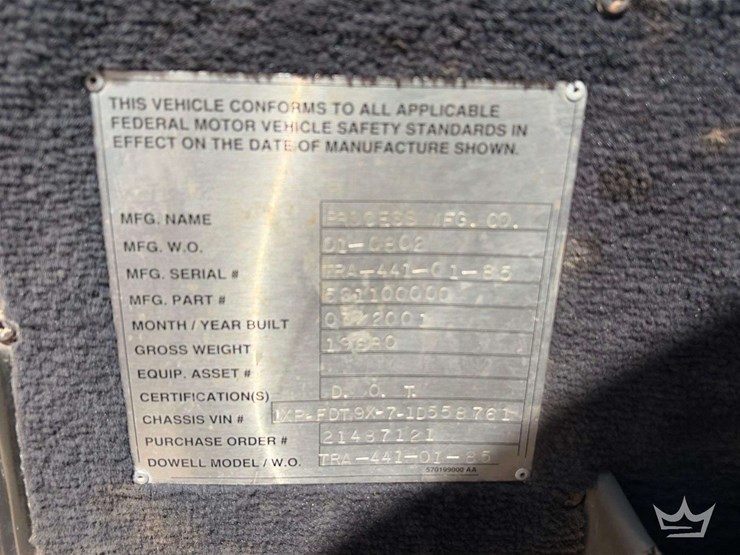 2001-peterbilt-378-image-5