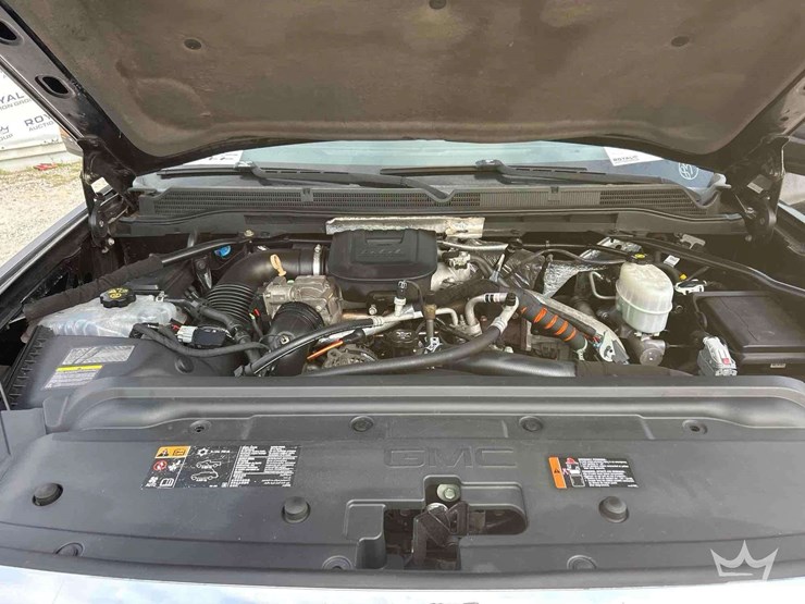 2015-gmc-sierra-3500-image-7