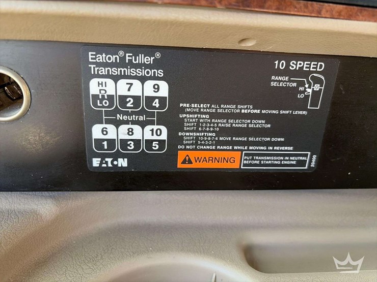 2007-international-9400i-t/a-sleeper-cab-truck-tractor-image-15