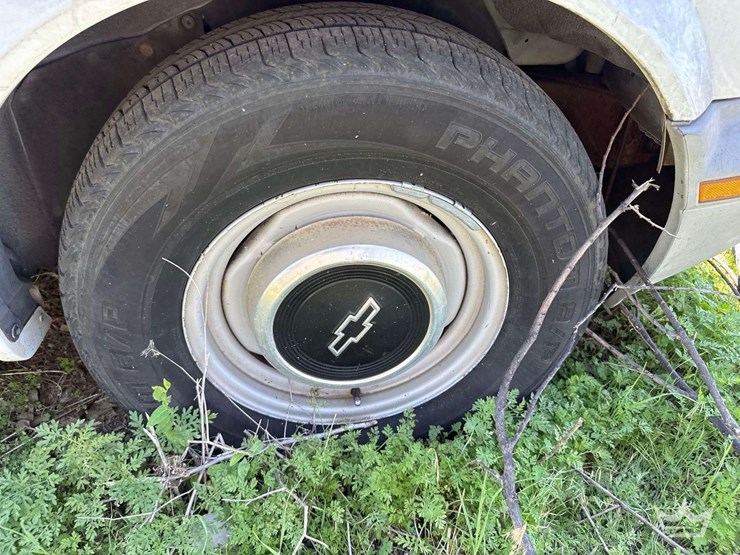 1996-chevrolet-astro-image-18