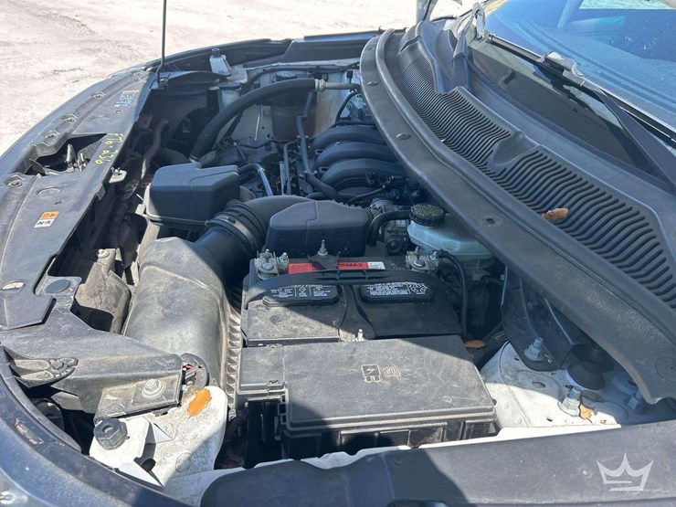 2016-ford-explorer-image-7