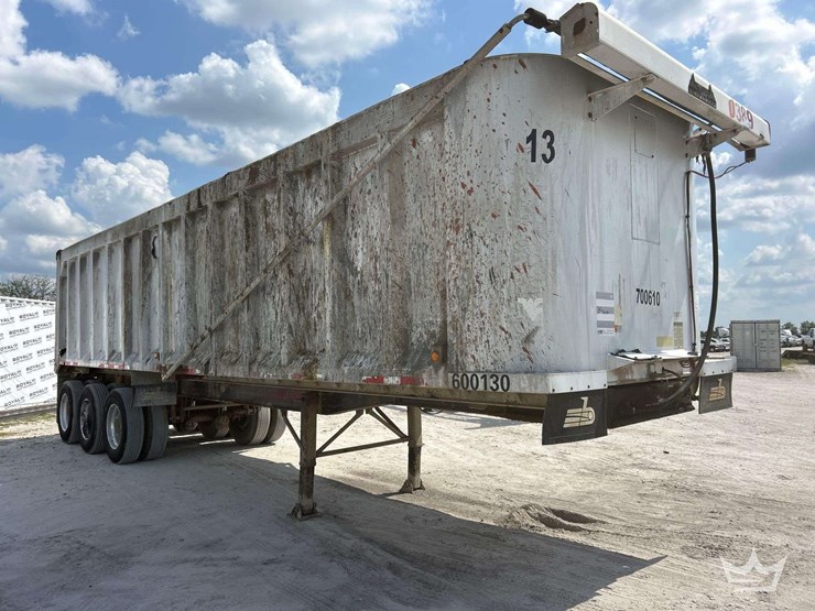 2010-axle-dump-trailer-image-2