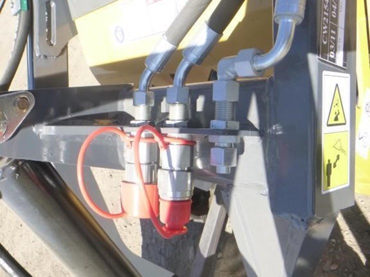 sdlanch-sdll60-skid-steer-track-loader-image-13