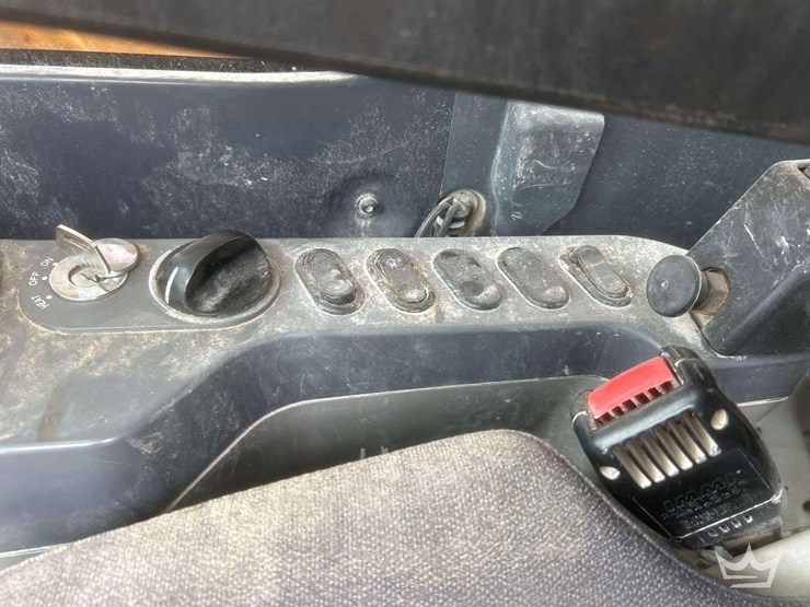 2021-pc210l-komatsu-hydraulic-excavator-image-24