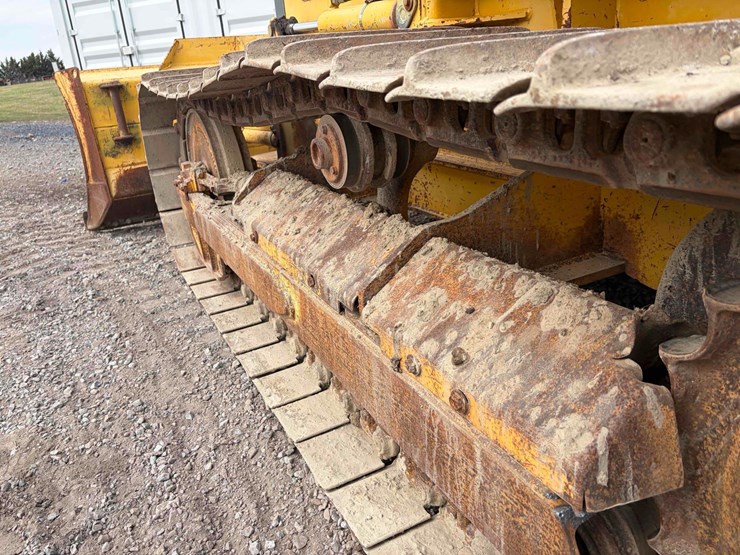 2005-deere-650j-xlt-image-6