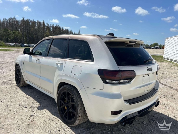 2018-jeep-grand-cherokee-image-4
