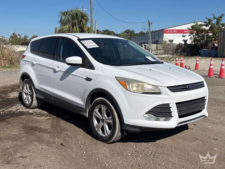 2013-ford-escape-image-2
