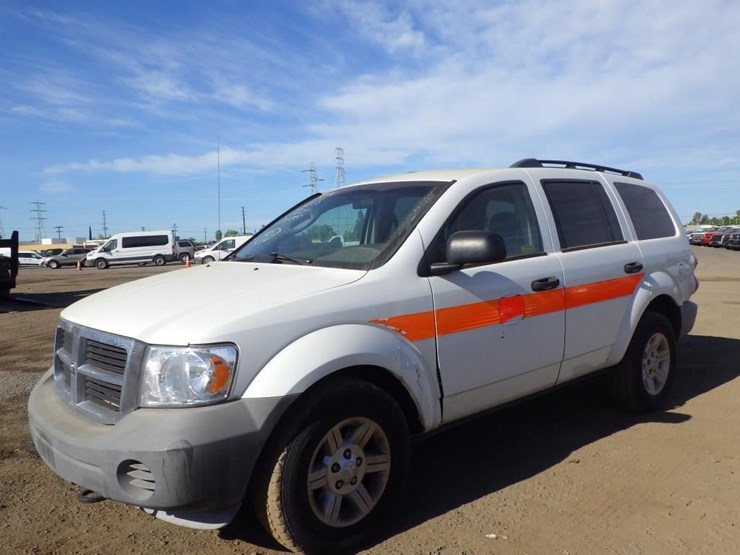 2008-dodge-durango-image-1