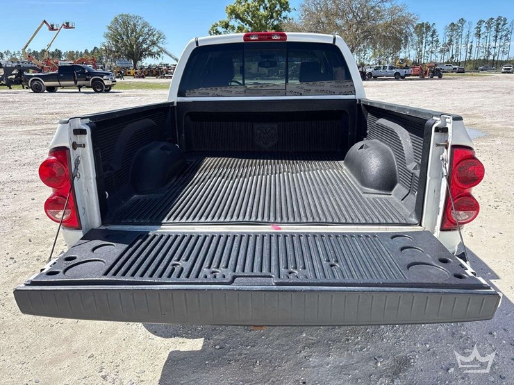 2008-dodge-ram-1500-image-9