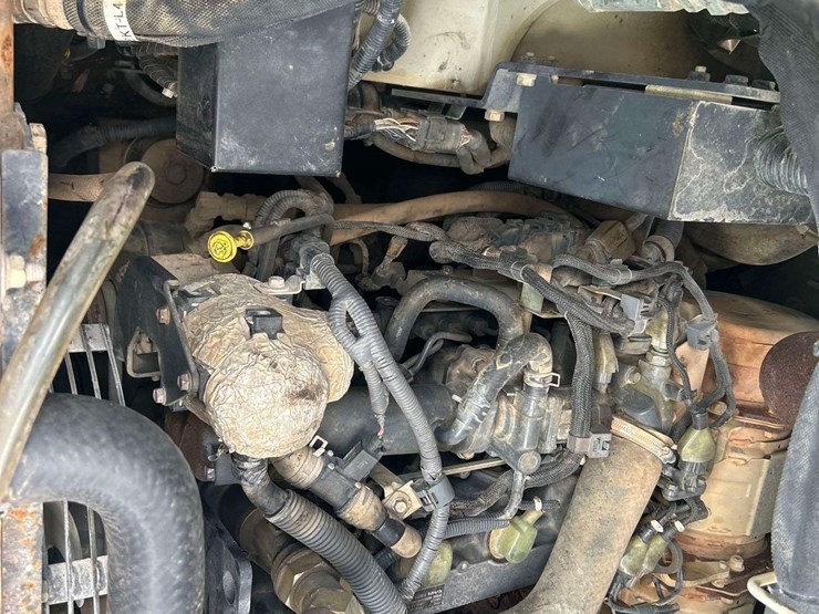 2018-takeuchi-tl10v2-image-8