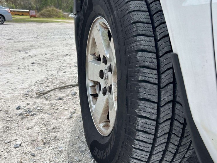 2012-dodge-1500-image-22