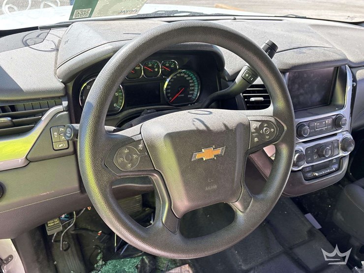 2019-chevrolet-tahoe-image-12