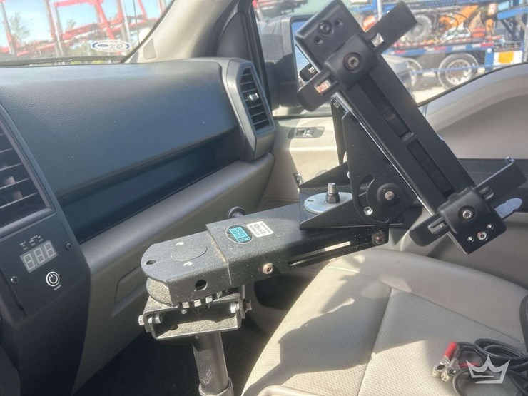 2019-ford-f150-image-19