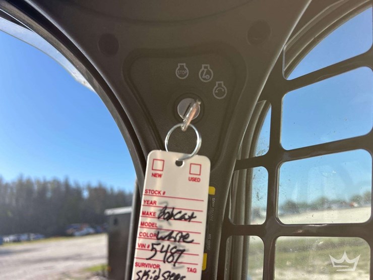 2023-bobcat-t595-image-25