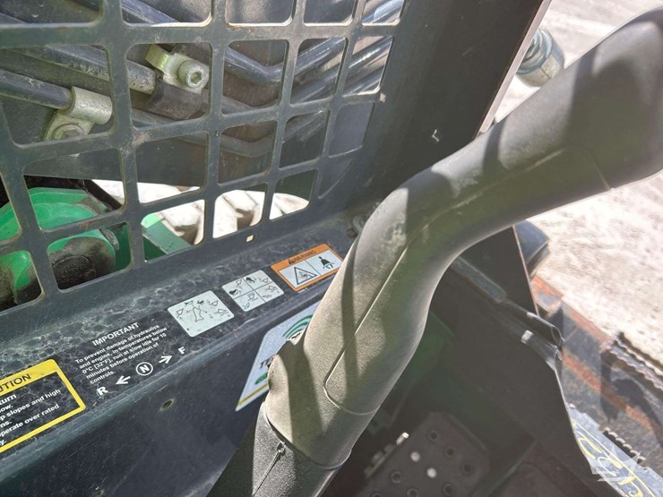 2019-deere-314g-image-15