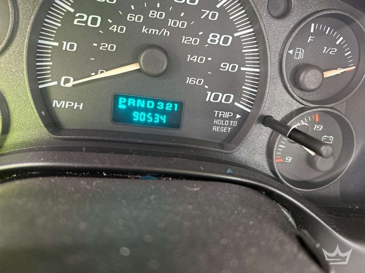 2016-chevrolet-express-2500-image-6