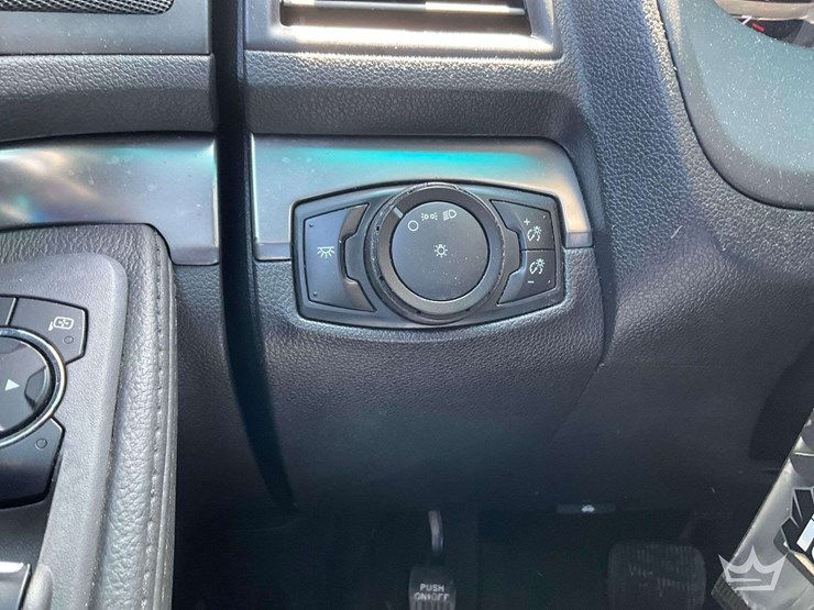 2015-ford-explorer-image-20