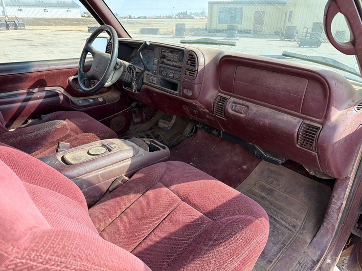 1997-chevrolet-k1500-image-34