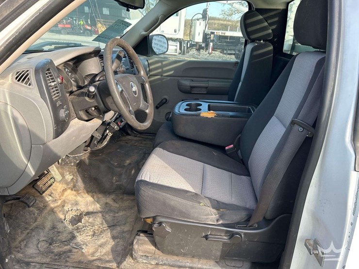 2007-chevrolet-silverado-1500-image-13