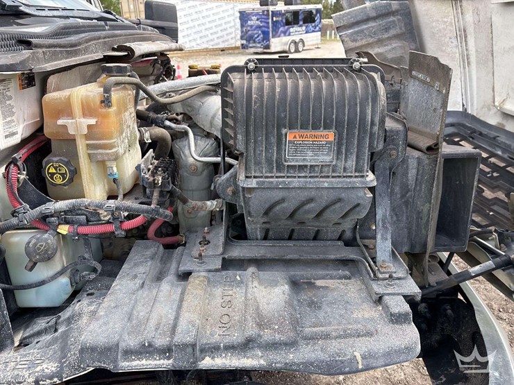 2020-chevrolet-5500hd-4x4-reading-service-truck-image-6