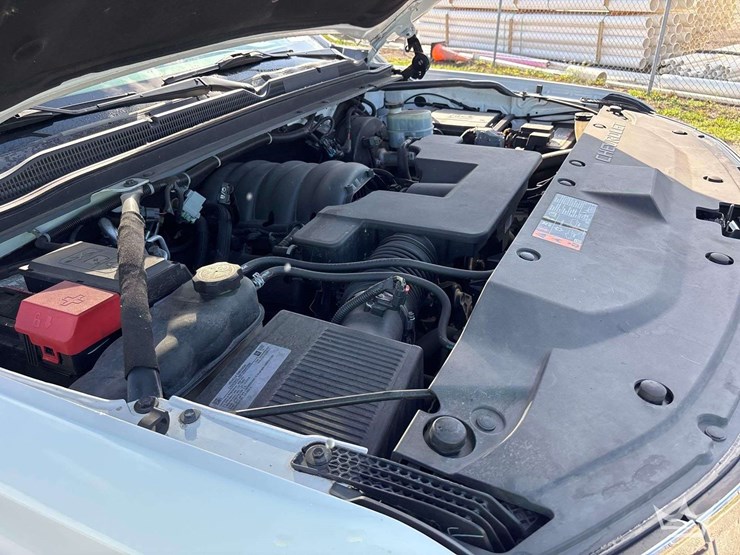 2020-chevrolet-tahoe-image-14