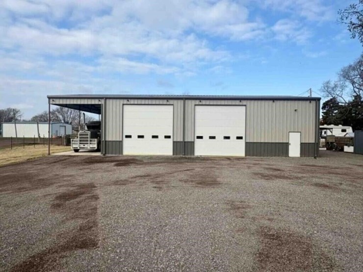 2023---40'x60'-steel-built-shop---carrier-ok-image-1