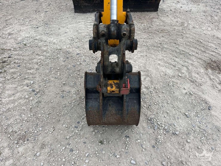 2021-jcb-35z-1-image-24