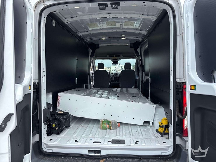 2017-ford-transit-image-20