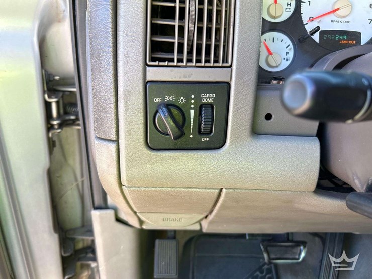 2003-dodge-ram-1500-image-14