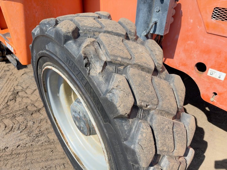 2014-sky-trak-10054-image-11