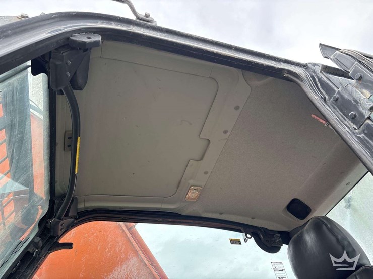 2018-hitachi-zx300-lc-6n-image-25