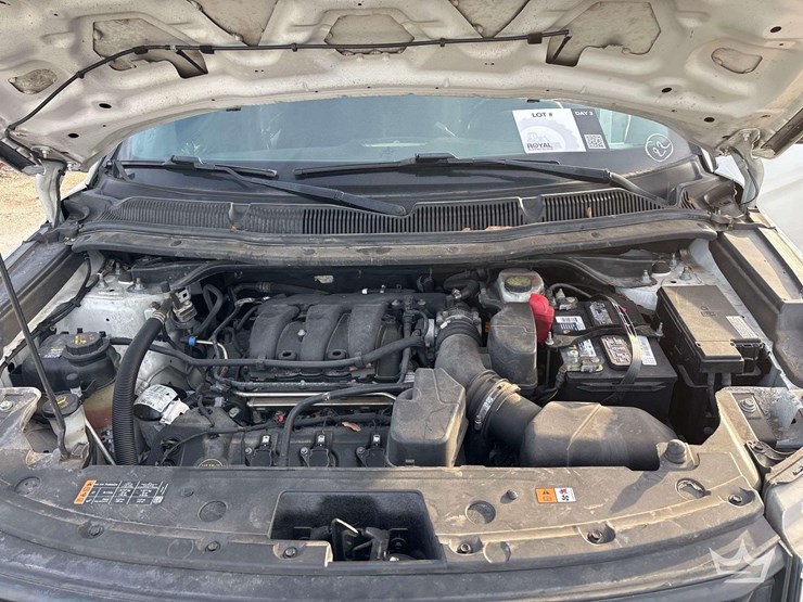 2018-ford-explorer-image-7