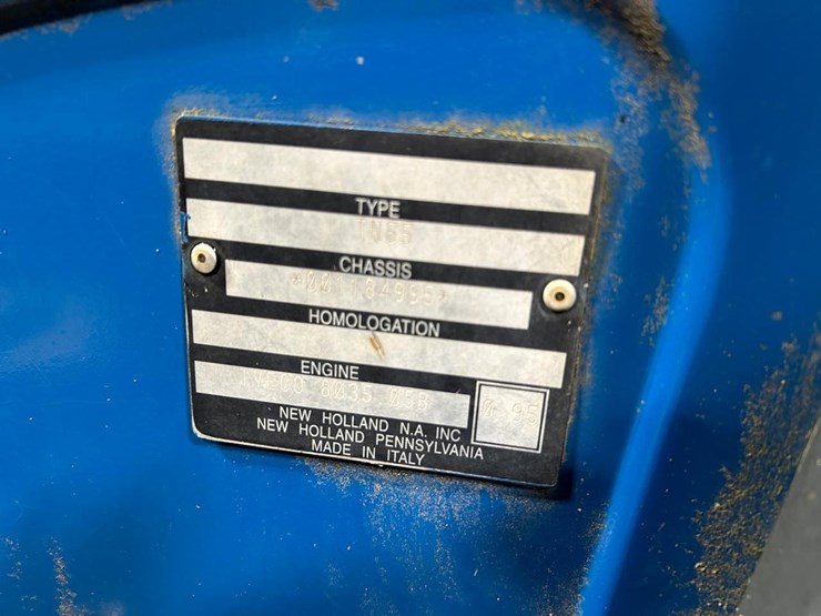 new-holland-tn55-image-22
